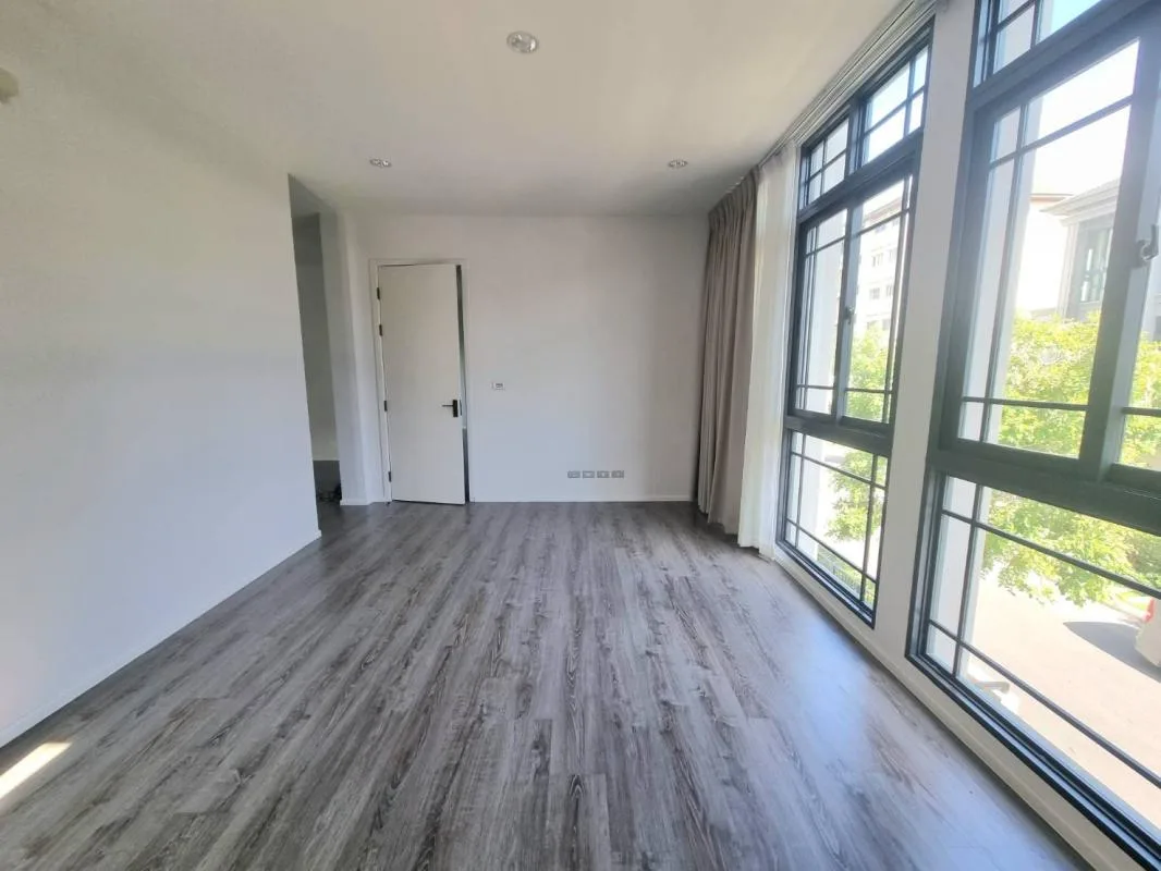 Property photos for The Sonne Srinakarindra-bangna