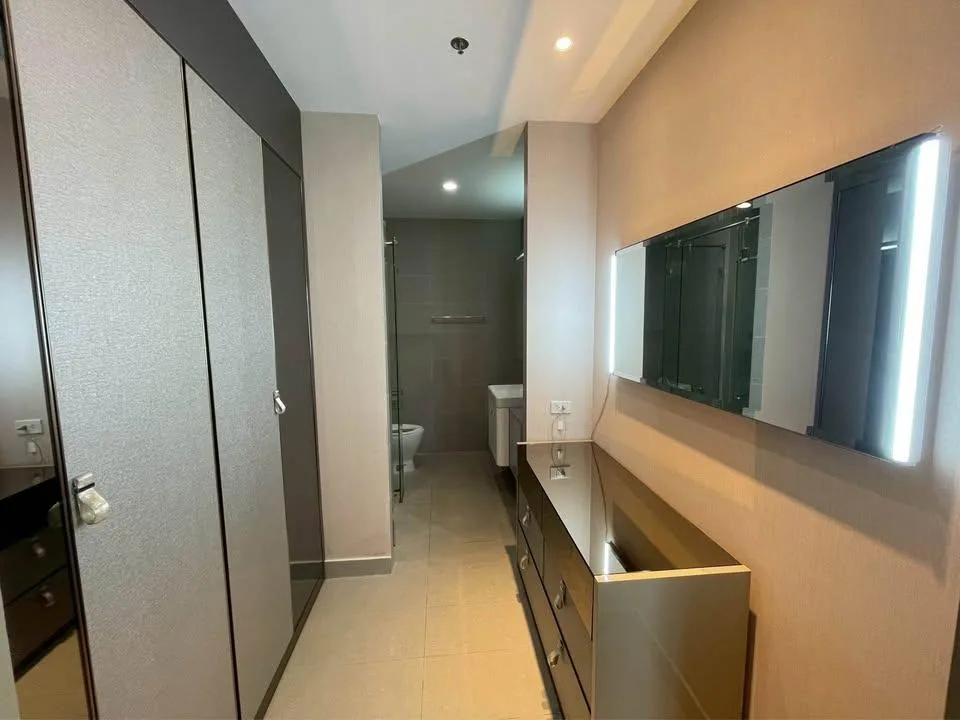 Property photos for Noble Ploenchit