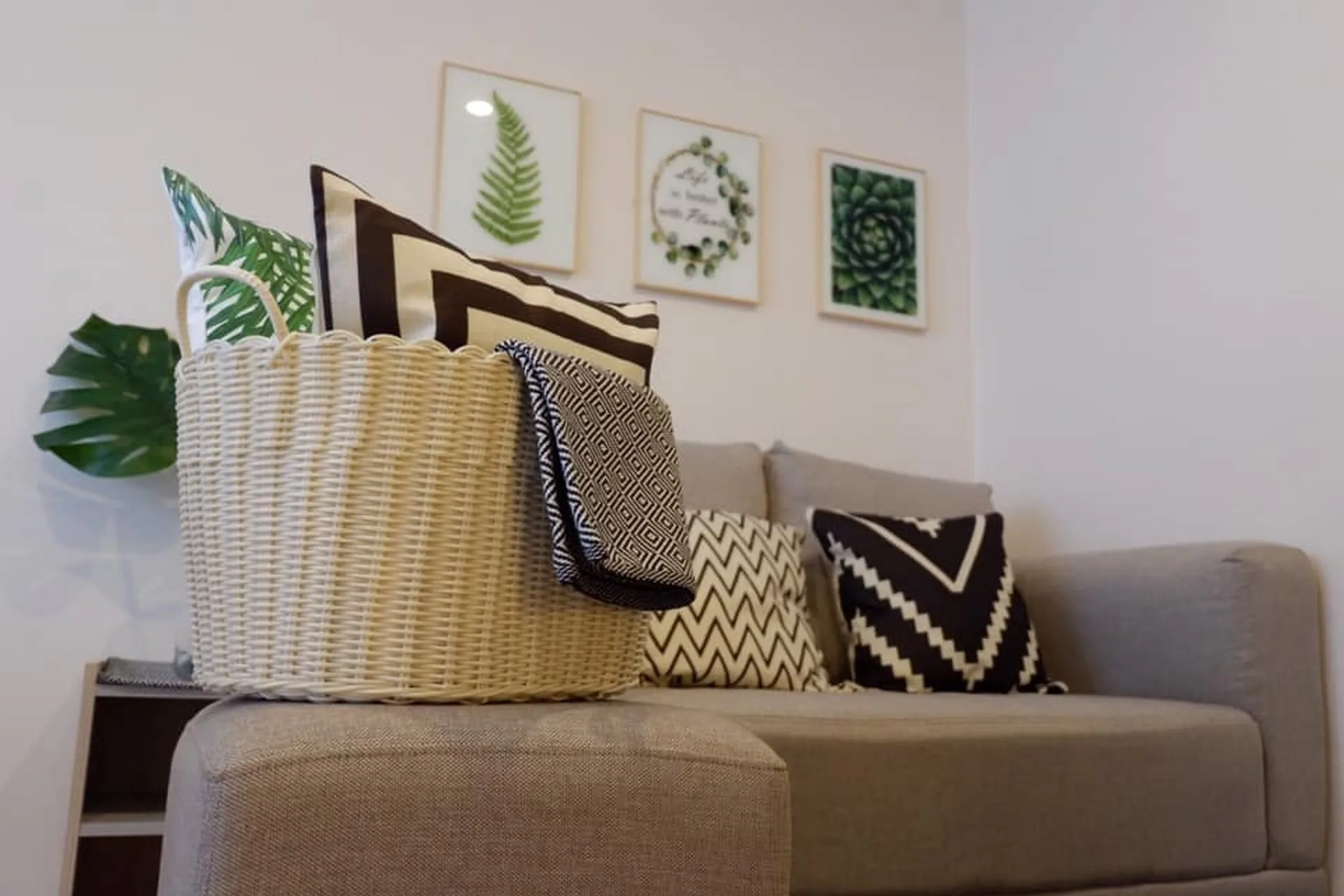Property photos for IDEO O2
