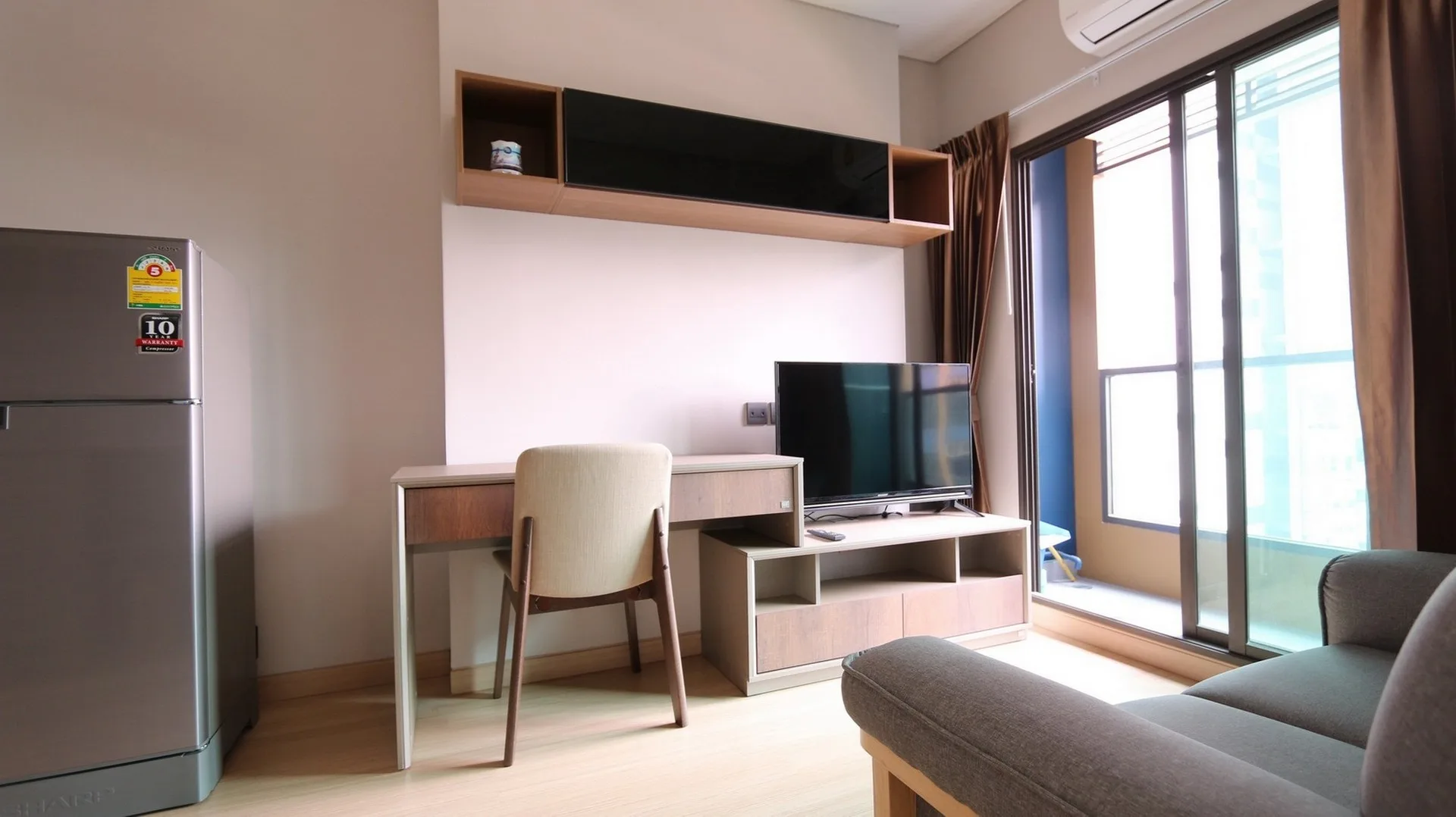 Property photos for Lumpini Suite Phetchaburi - Makkasan