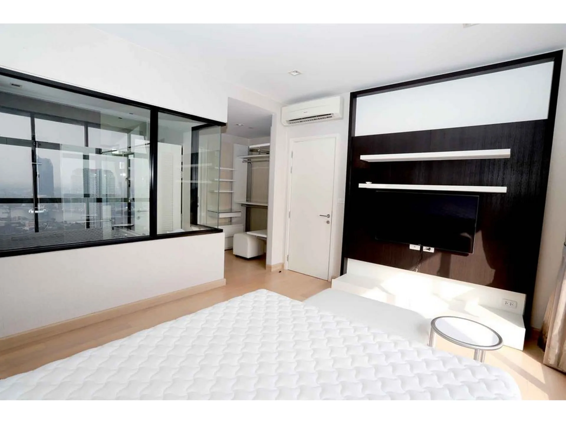Property photos for Urbano Absolute Sathon - Taksin