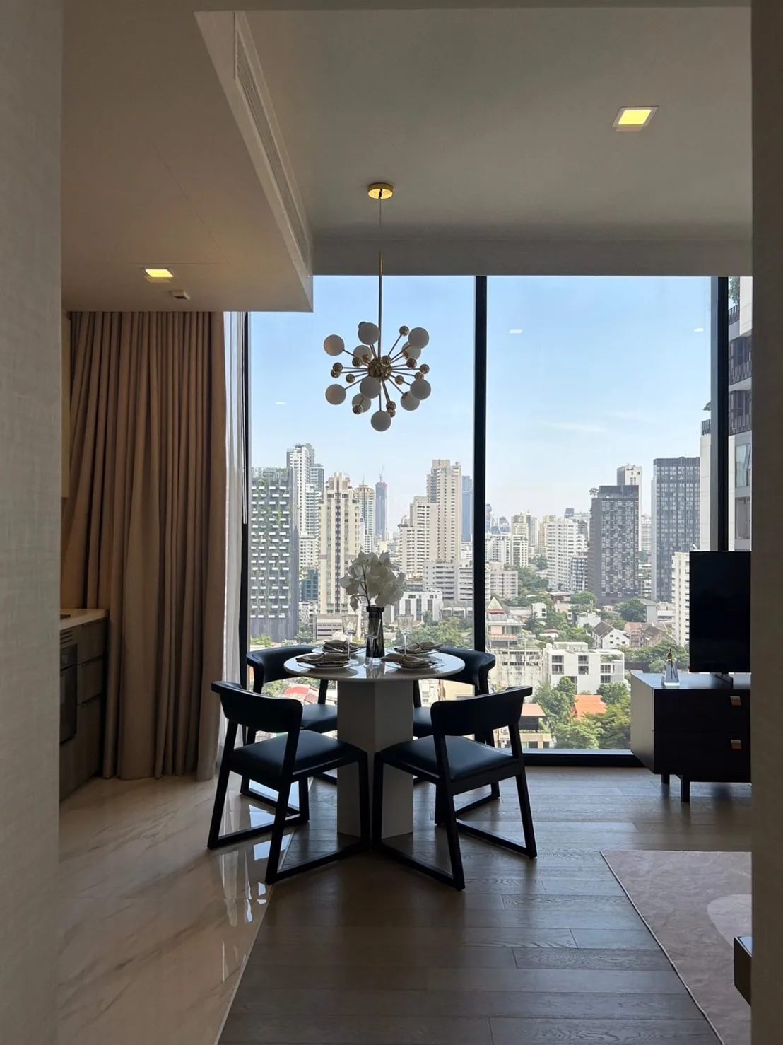Property photos for Celes Asoke