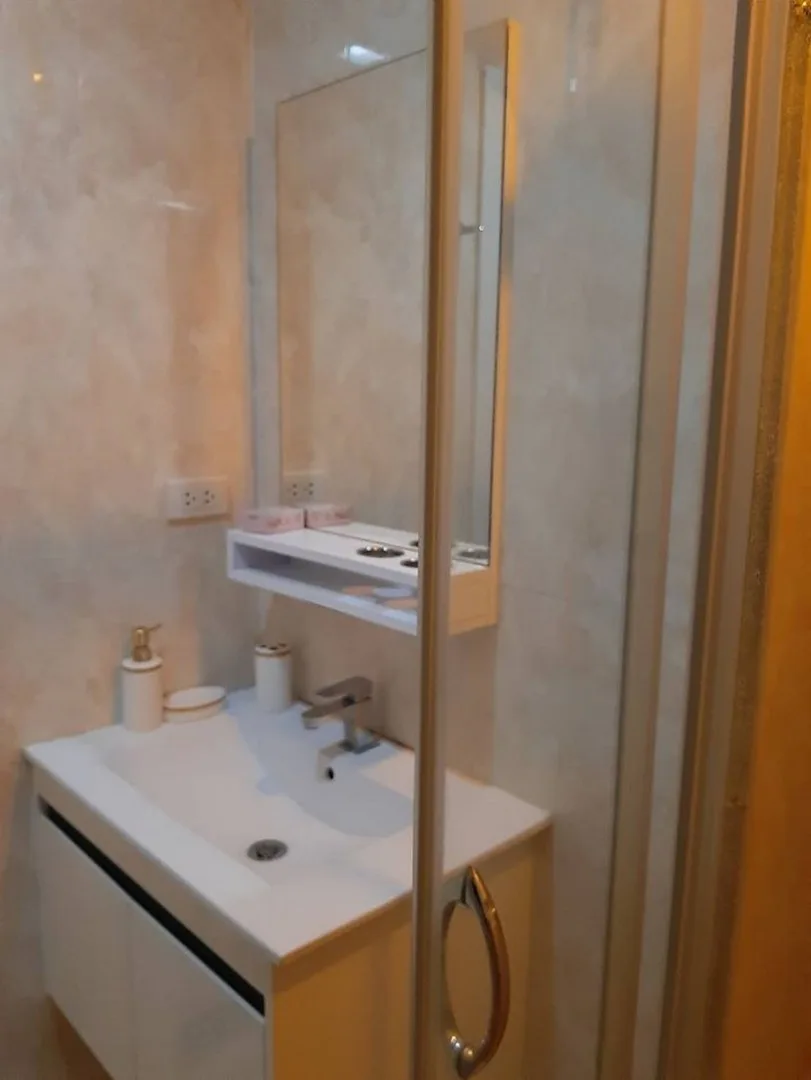 Property photos for Mayfair Place Sukhumvit 64