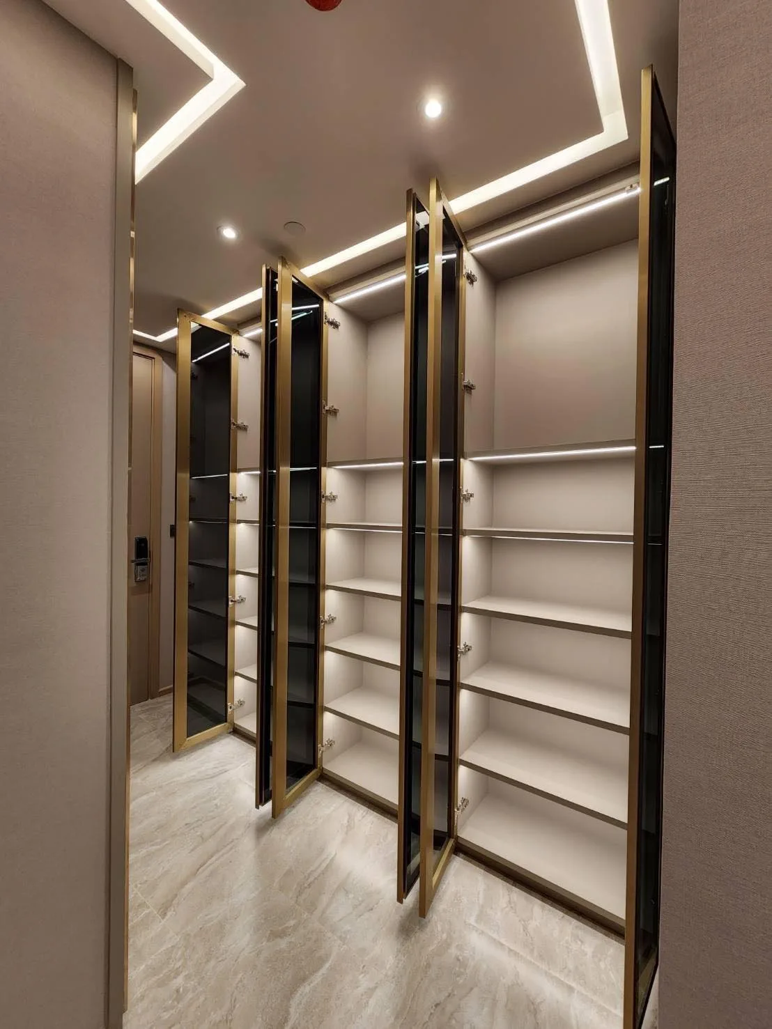 Property photos for ASHTON Asoke - Rama 9