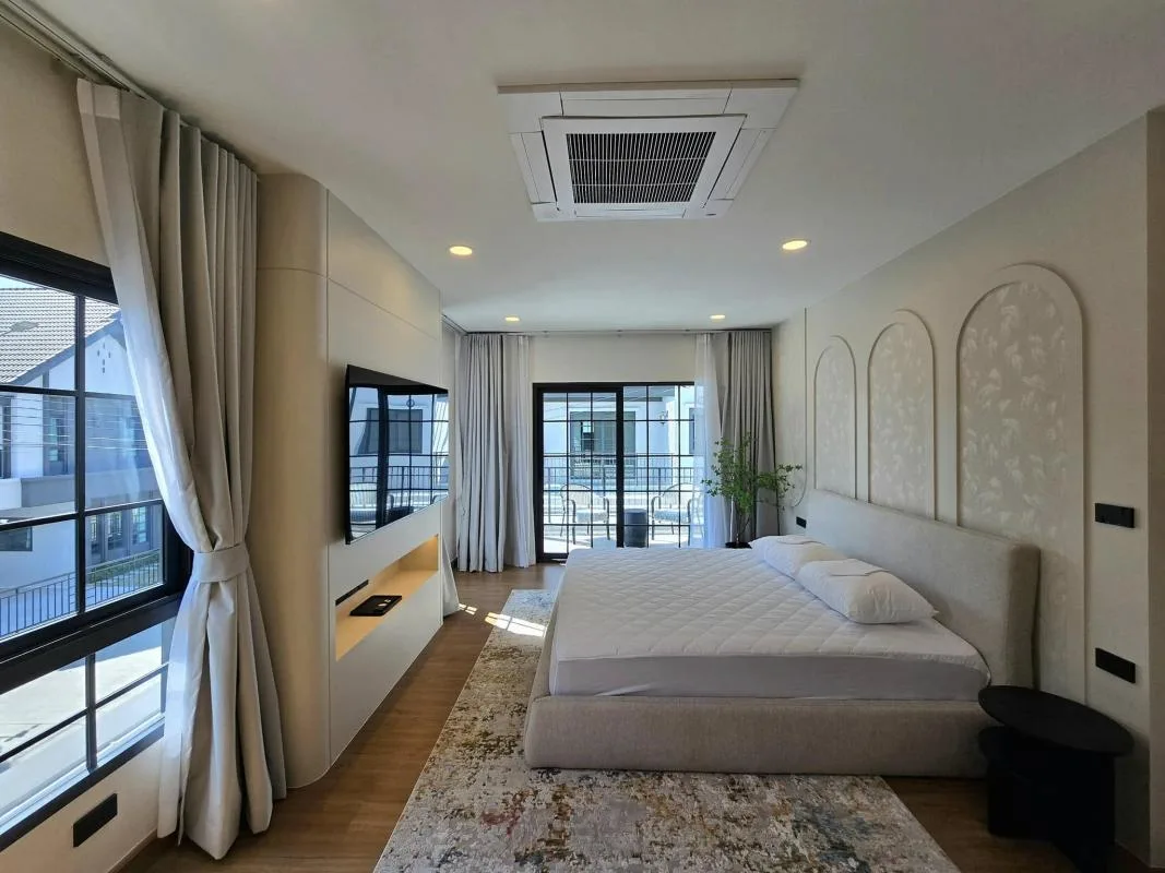 Property photos for Centro Bangna - Km.7