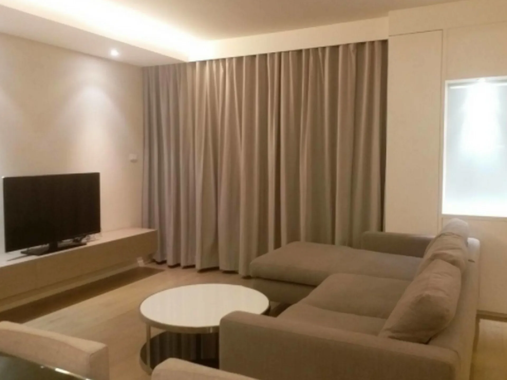Property photos for Mode Sukhumvit 61