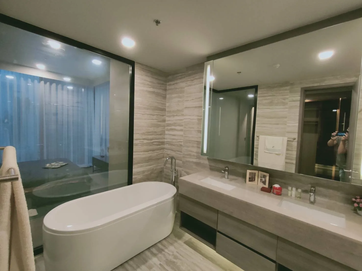 Property photos for Celes Asoke