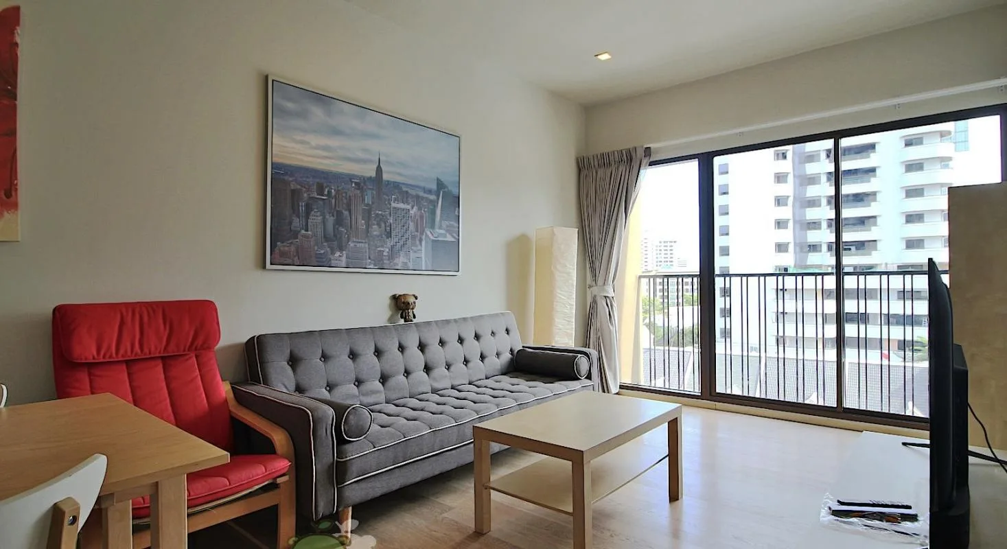 Property photos for Noble Refine