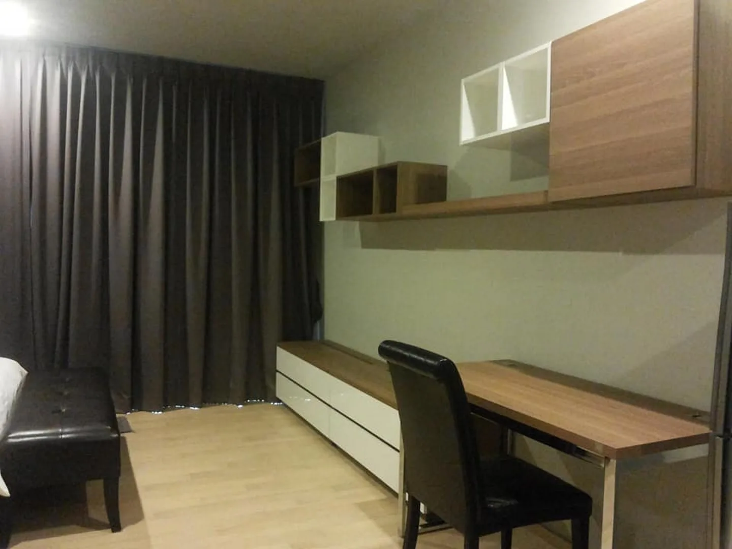 Property photos for Noble Refine