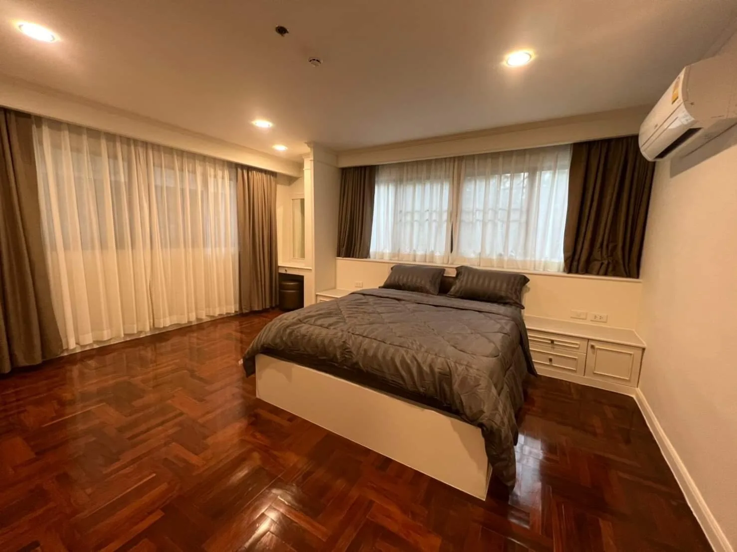 Property photos for M Tower Apartment