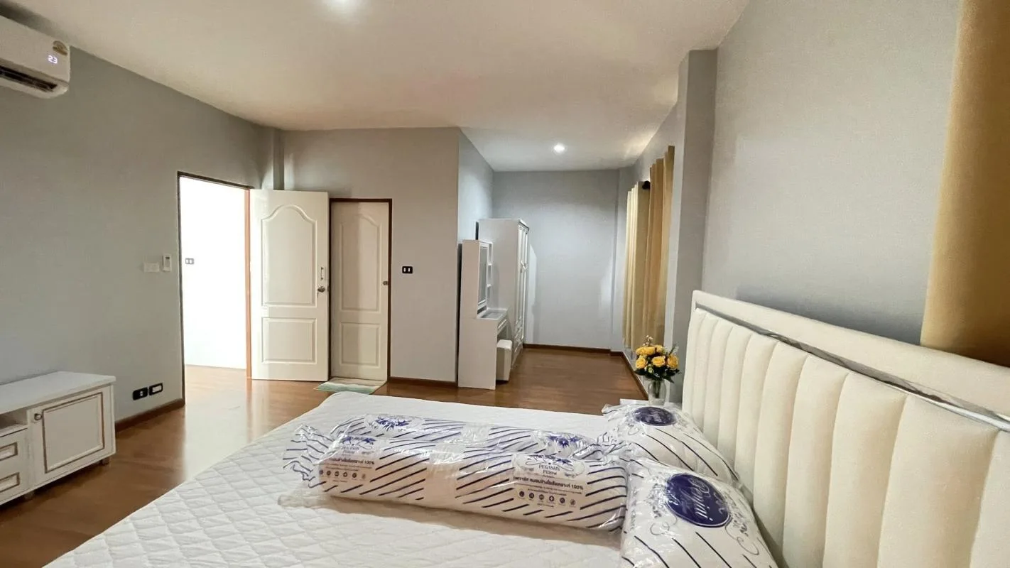 Property photos for Baan Lalin The Young-Executive