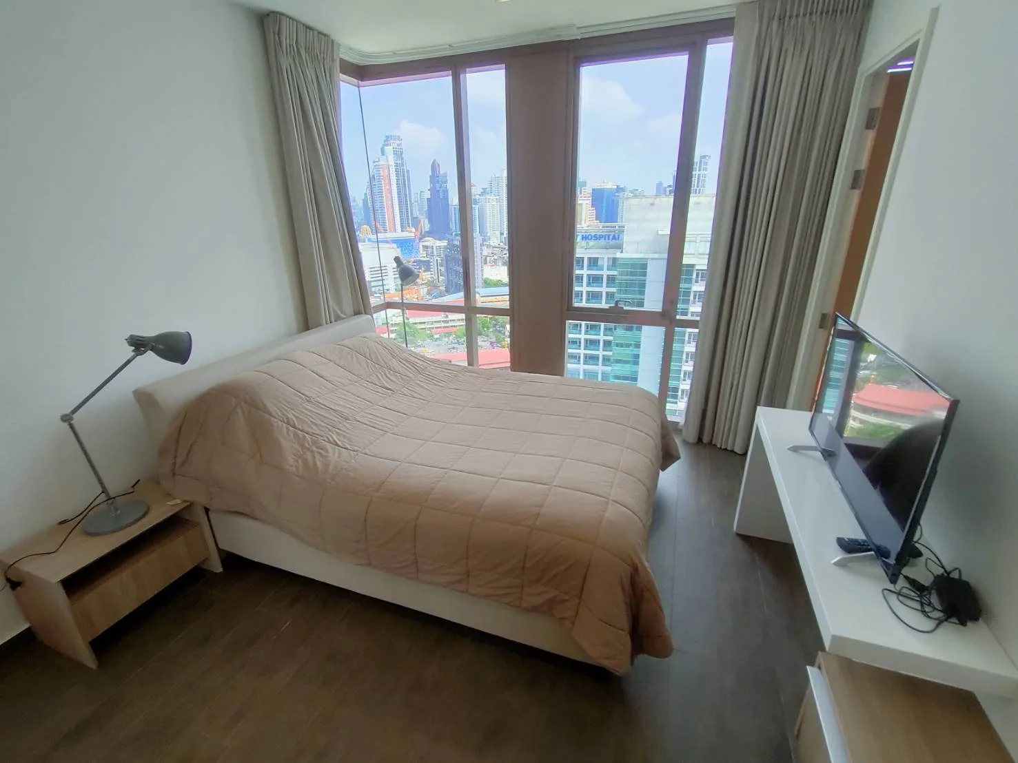 Property photos for The Lofts Ekkamai