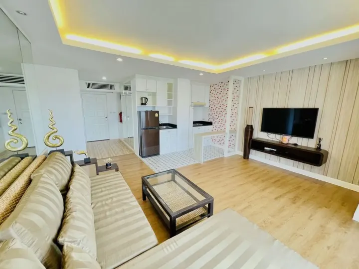 Property photos for Phasuk Place