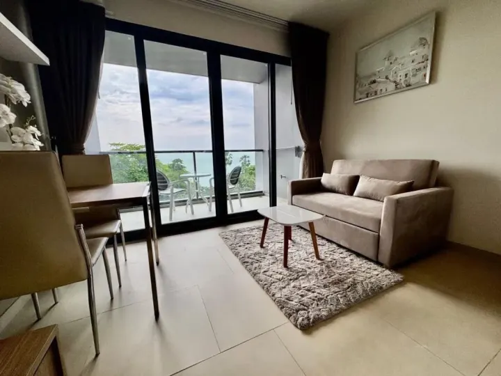 Property photos for Zire Wongamat