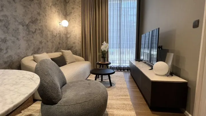 Property photos for Muniq Langsuan