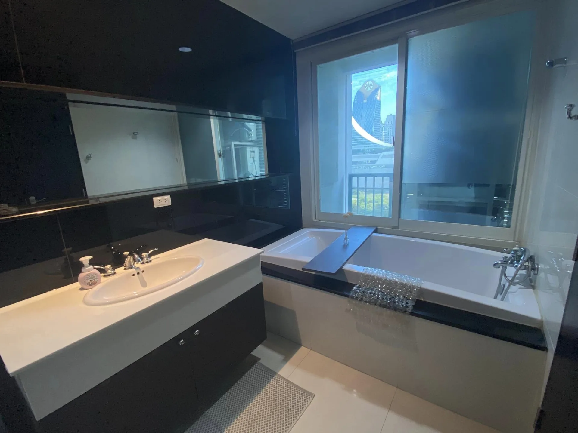 Property photos for The Address Chidlom