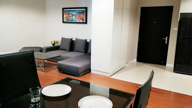 Property photos for Belle Grand Rama 9