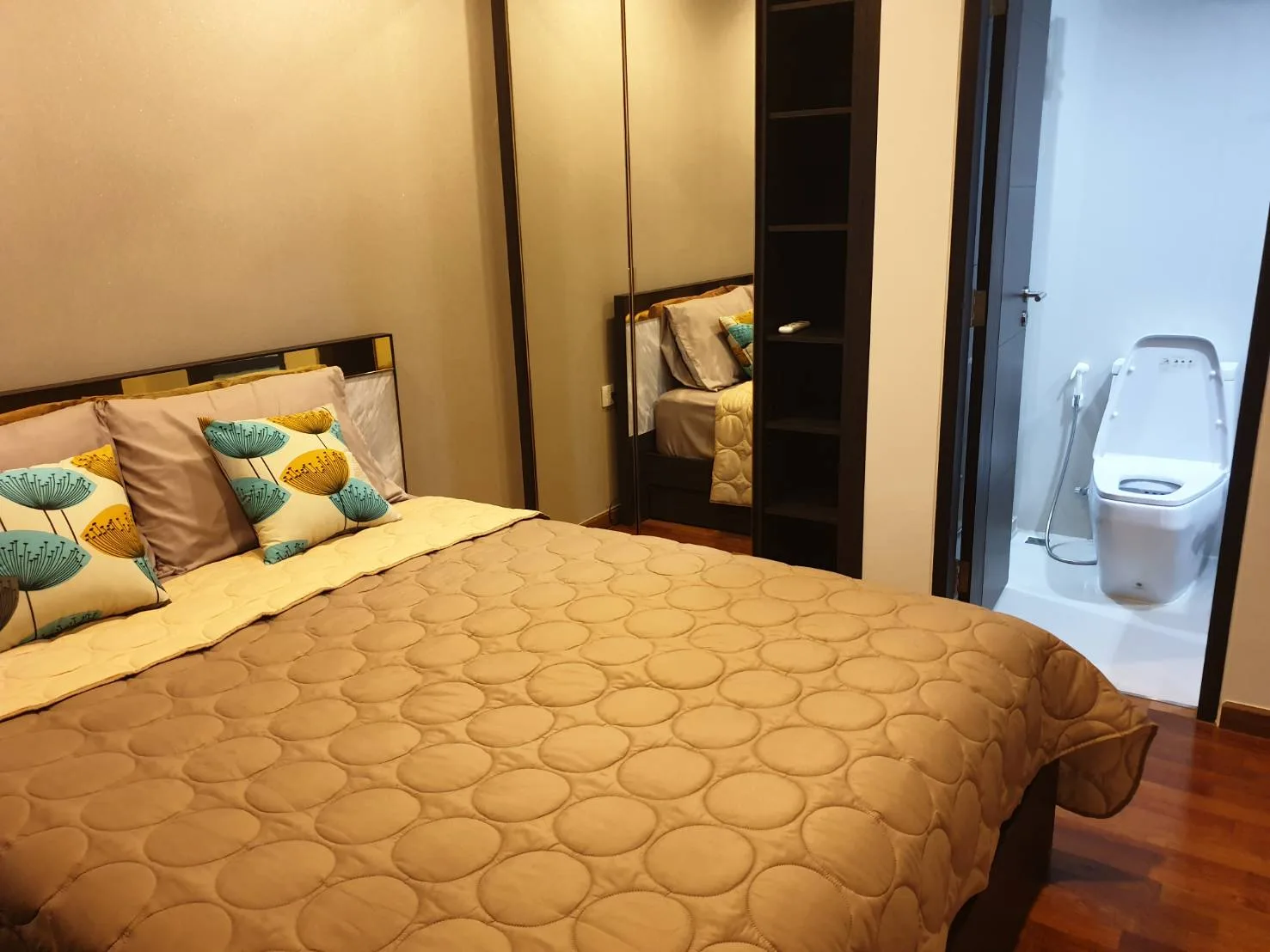 Property photos for Wish Signature 2 Midtown Siam