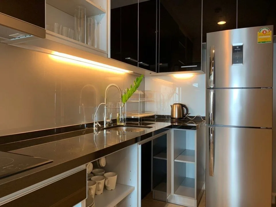 Property photos for The Crest Sukhumvit 34