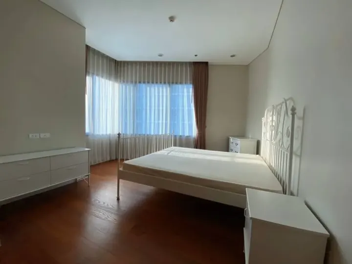 Property photos for Bright Sukhumvit 24