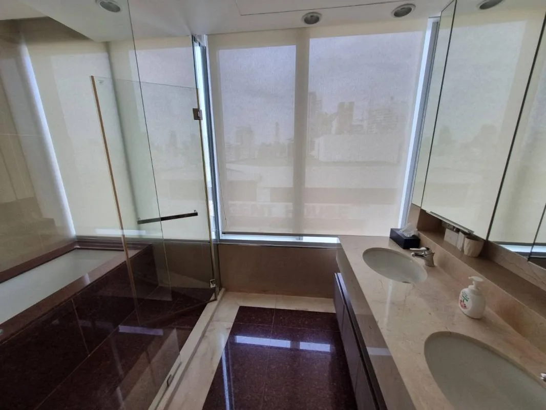 Property photos for 185 Rajadamri