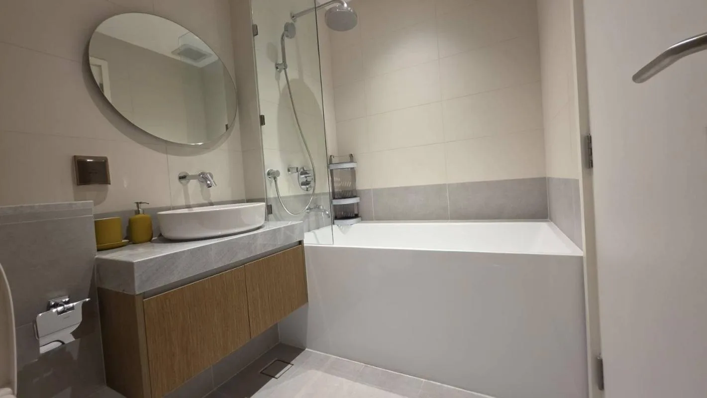 Property photos for Holme Ekkamai 22