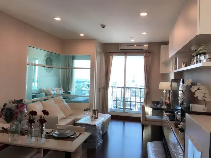 Property photos for Ivy Thonglor