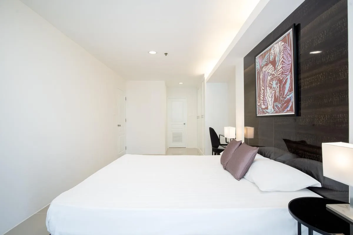 Property photos for The Waterford Diamond