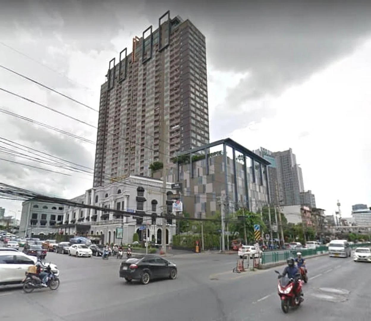 Property photos for Thru Thonglor