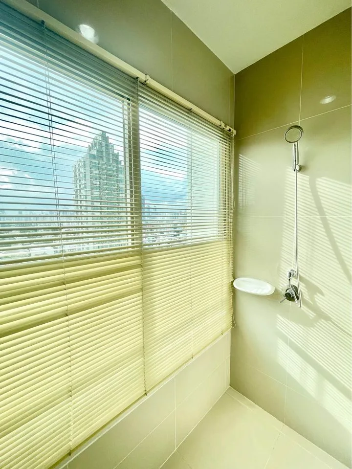 Property photos for Noble Ora