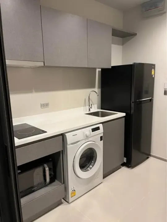 Property photos for Life Asoke Hype