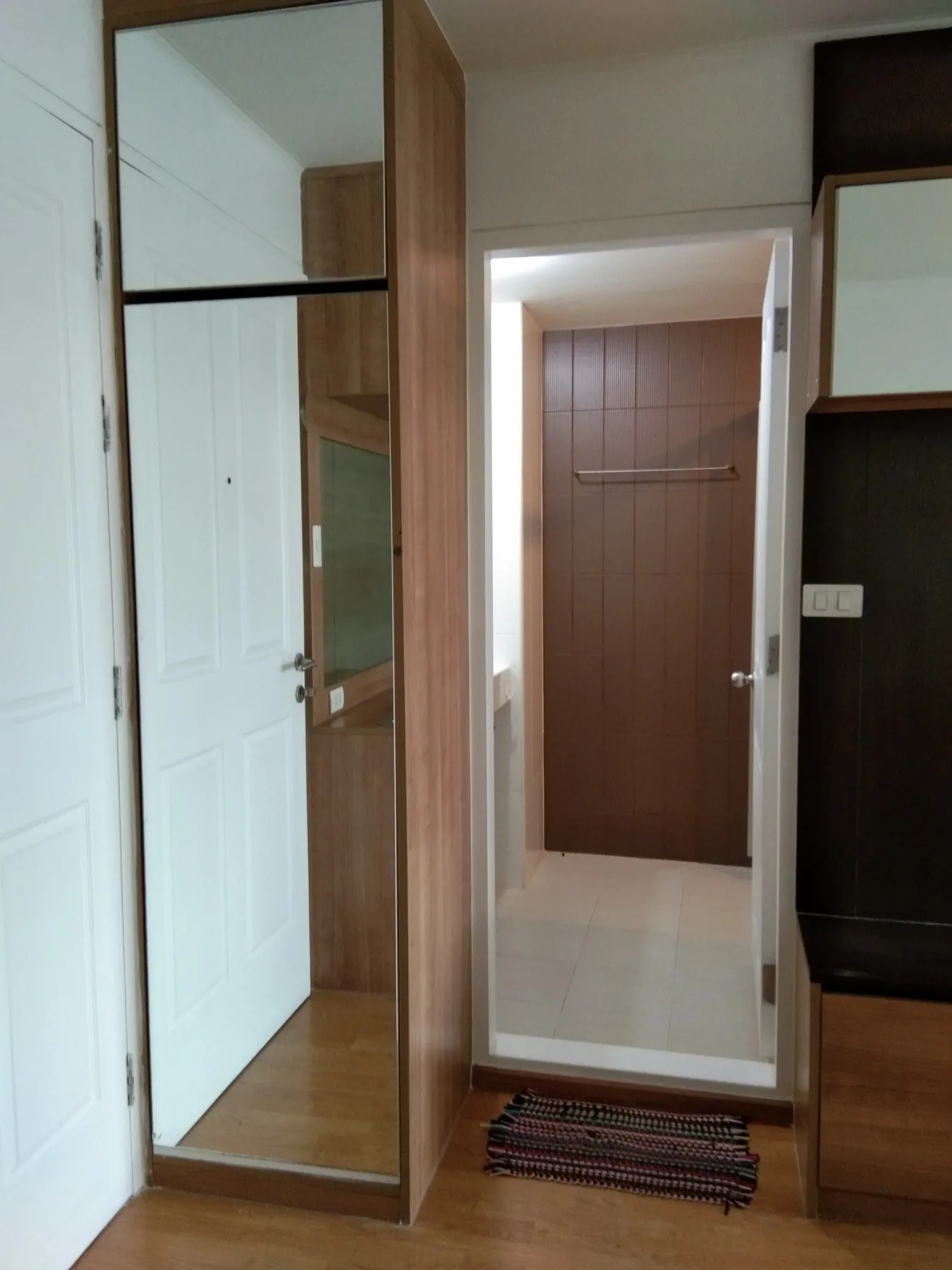 Property photos for U Delight @ Onnut Station
