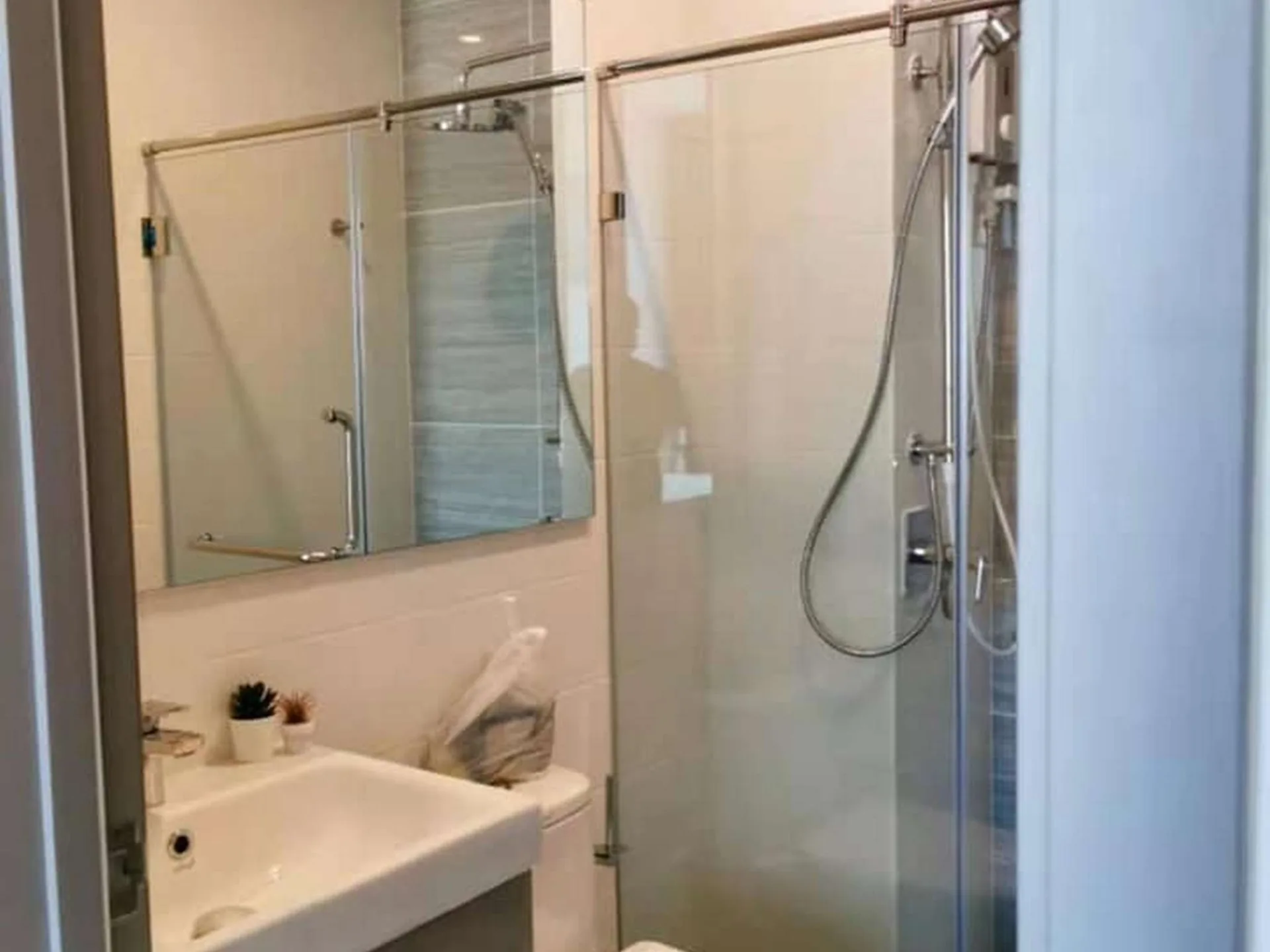 Property photos for Knightsbridge Prime Onnut