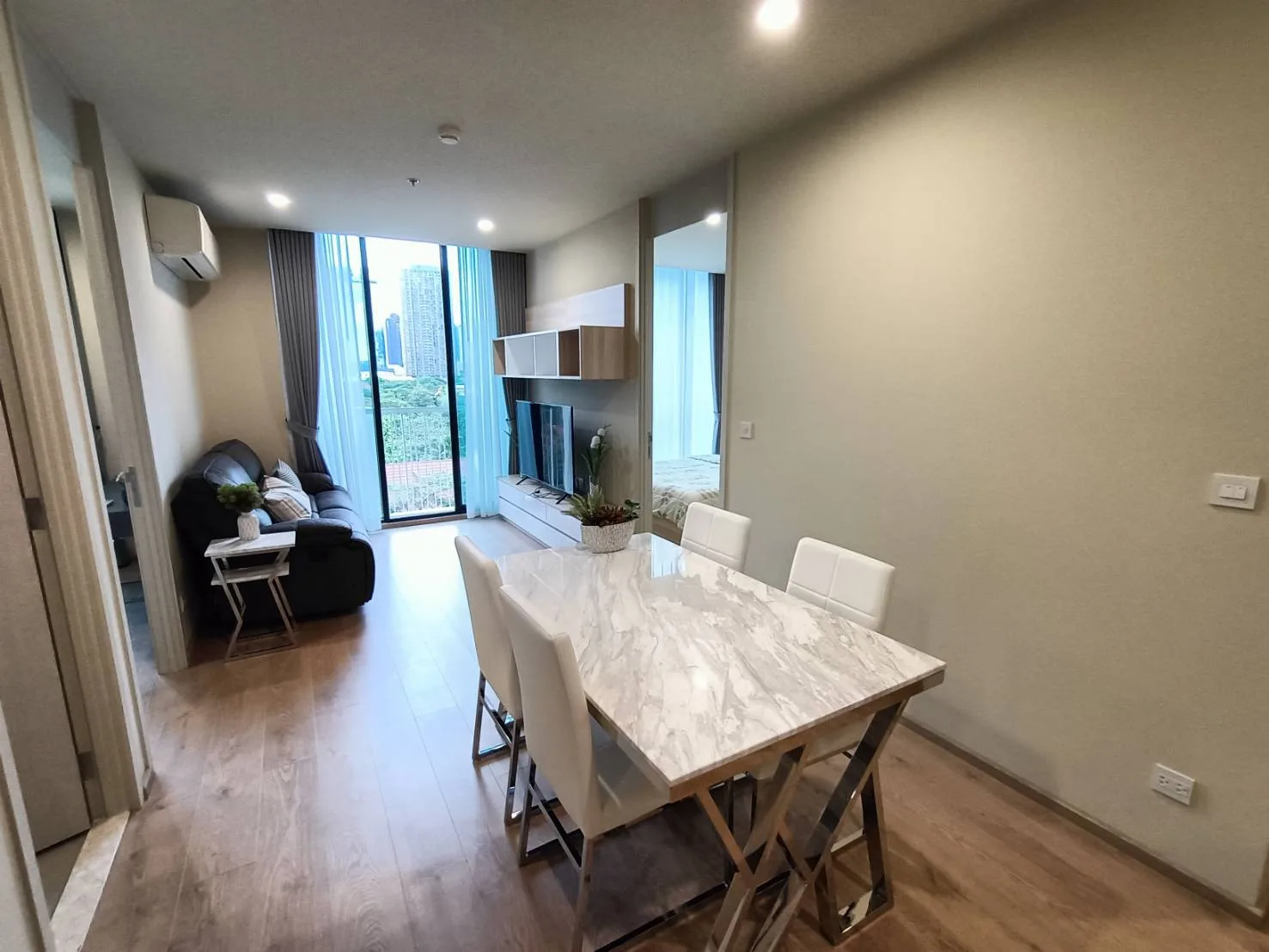 Property photos for Noble Recole