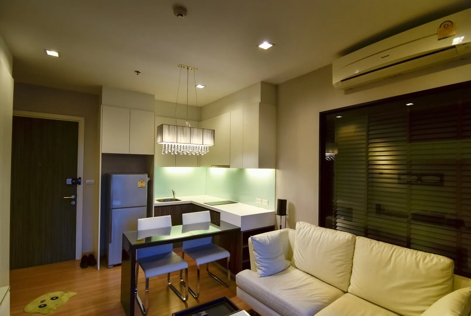 Property photos for Urbano Absolute Sathon - Taksin