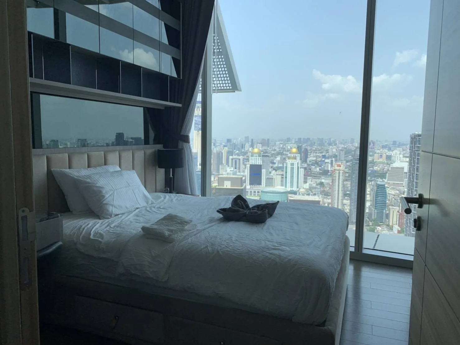 Property photos for Magnolias Ratchadamri Boulevard