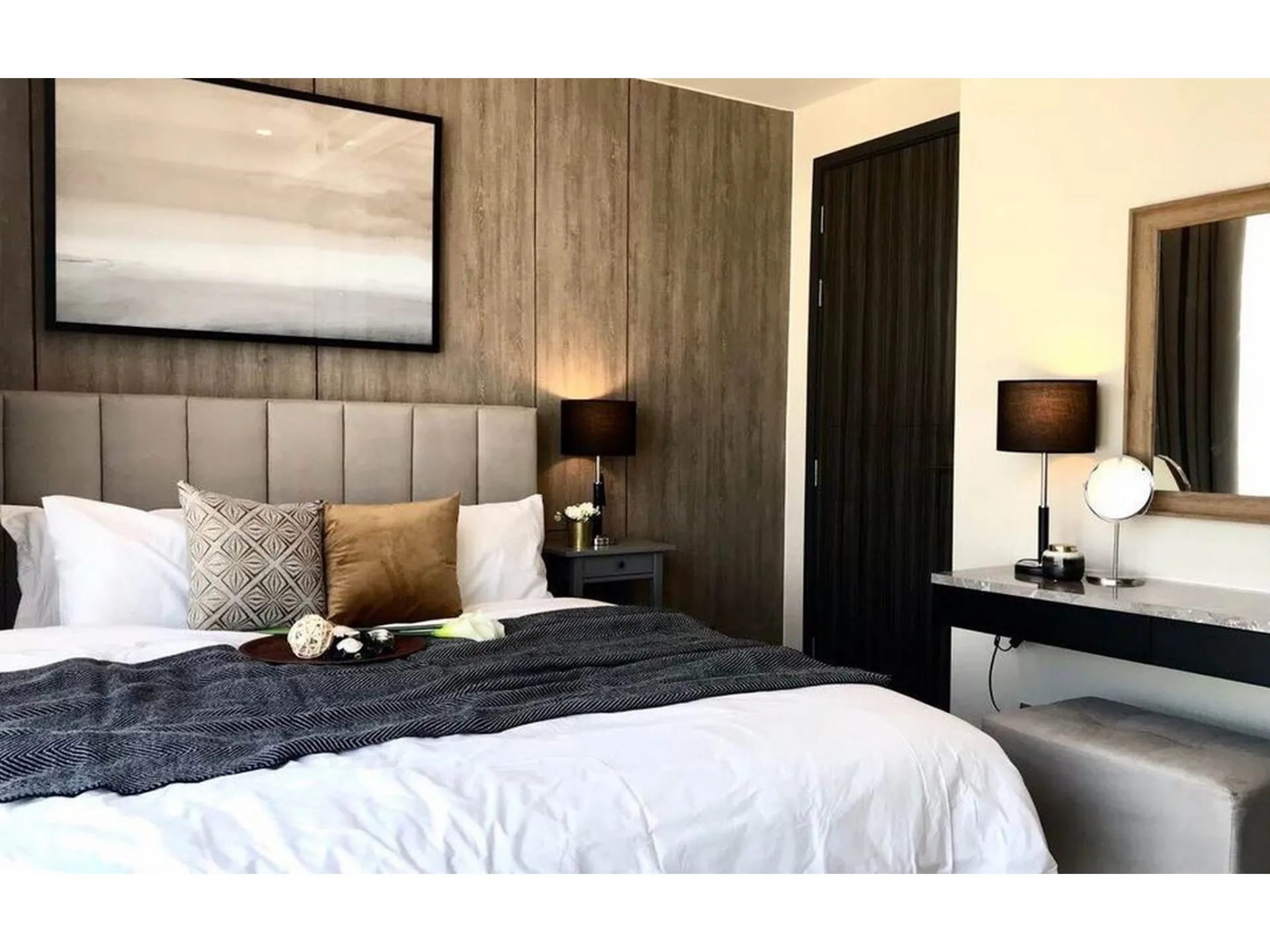 Property photos for Ashton Asoke