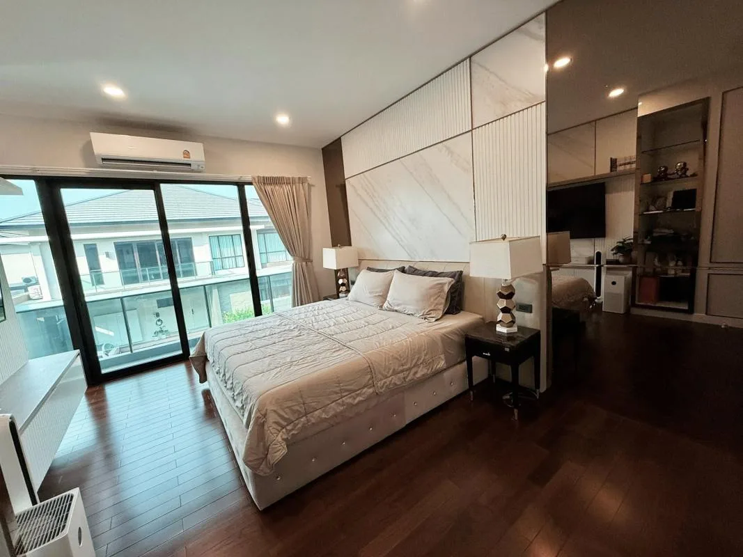 Property photos for The City Ekkamai-Ladprao