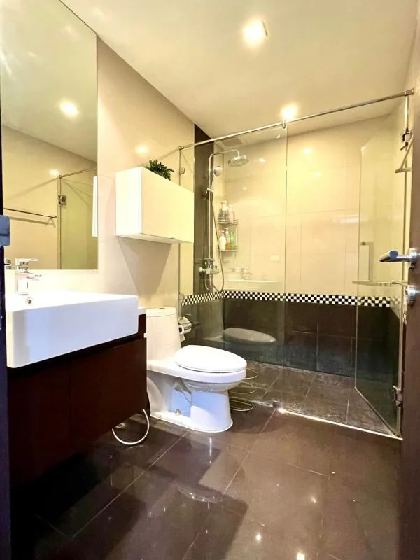 Property photos for Noble Remix
