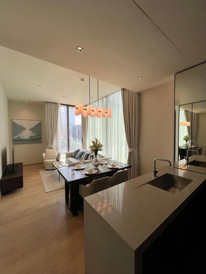 Property photos for 28 Chidlom