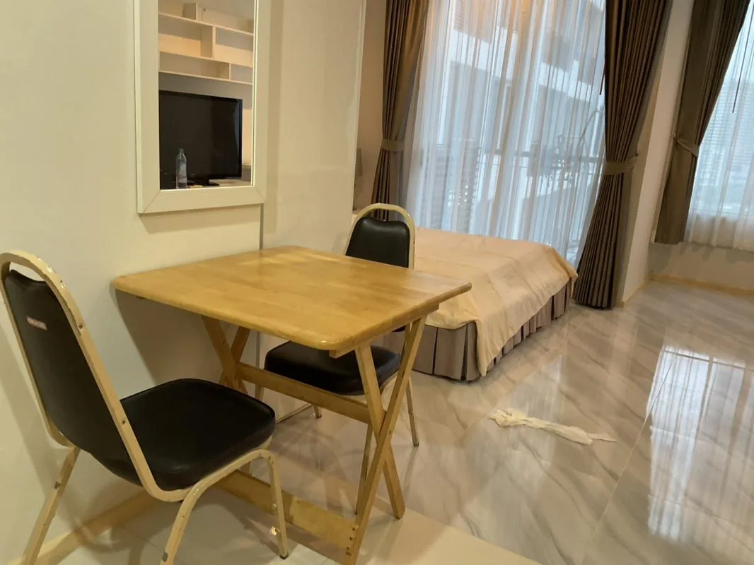 Property photos for Villa Rachatewi