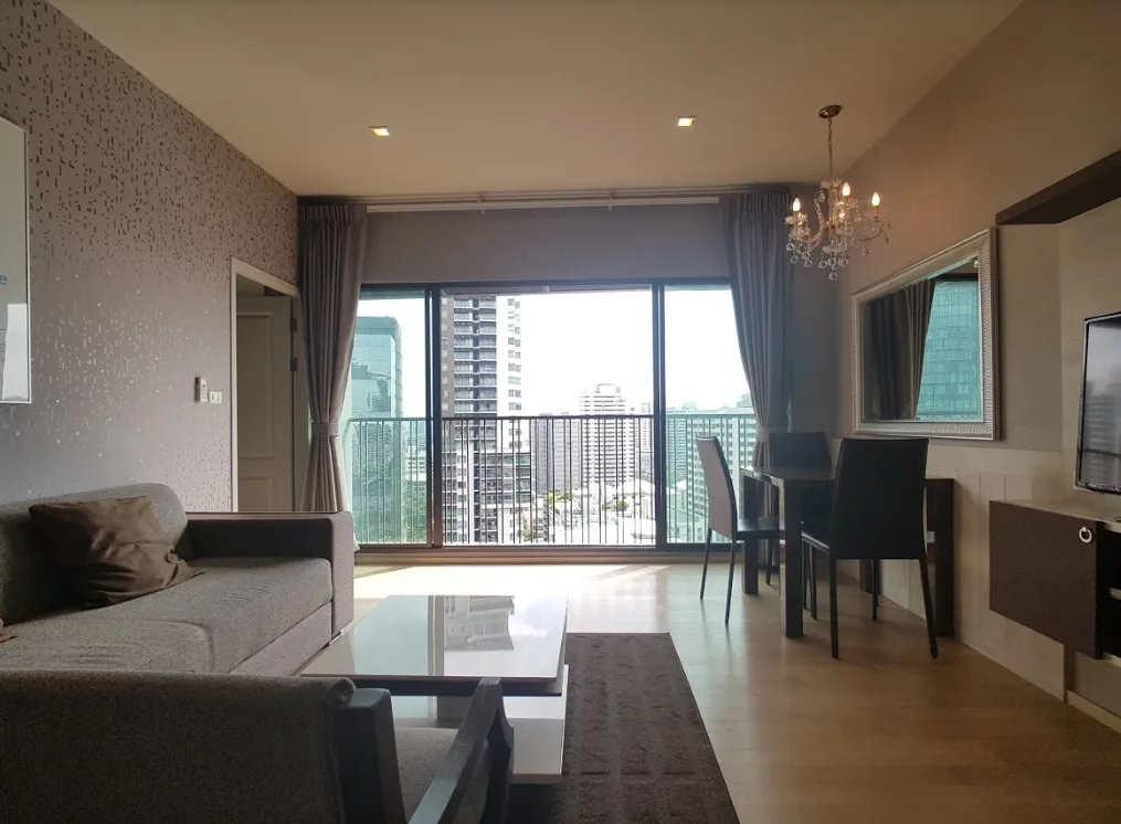 Property photos for Noble Refine