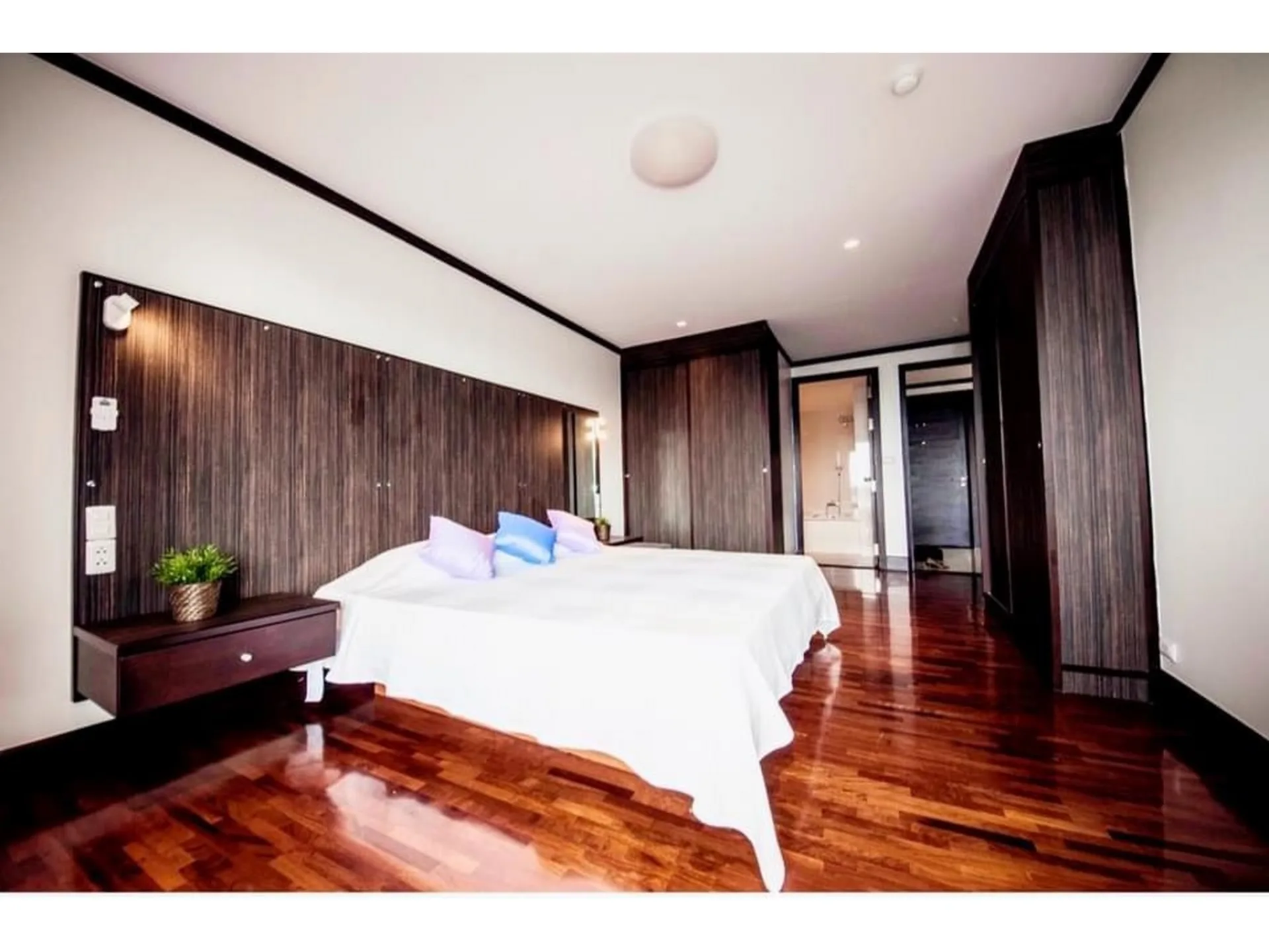 Property photos for PR Court