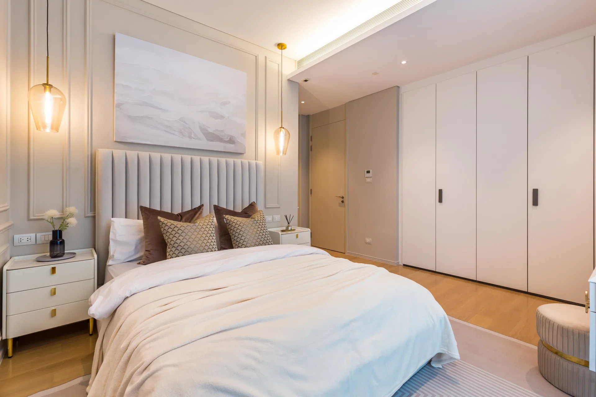 Property photos for Baan Sindhorn