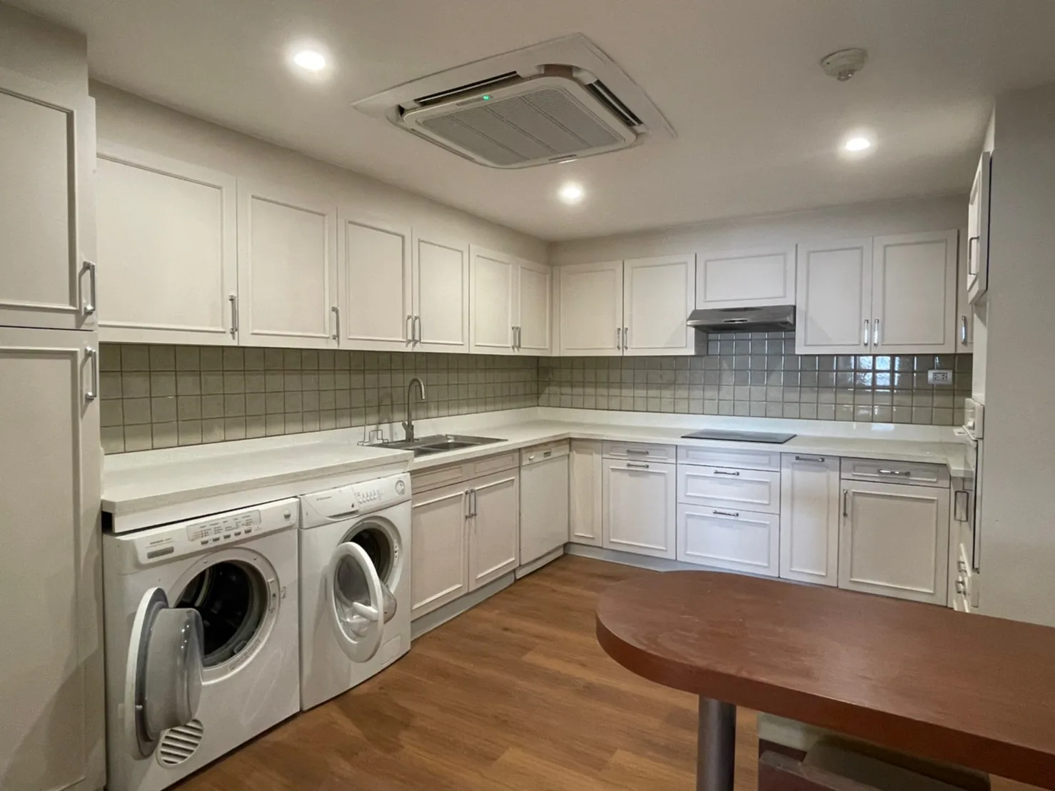 Property photos for Somkid Gardens