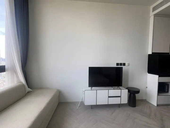Property photos for Chapter Charoennakhorn-riverside