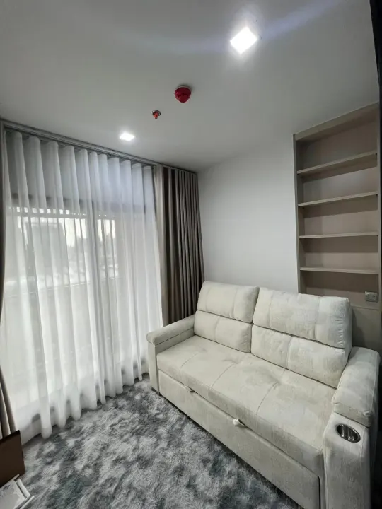 Property photos for Life Asoke Hype