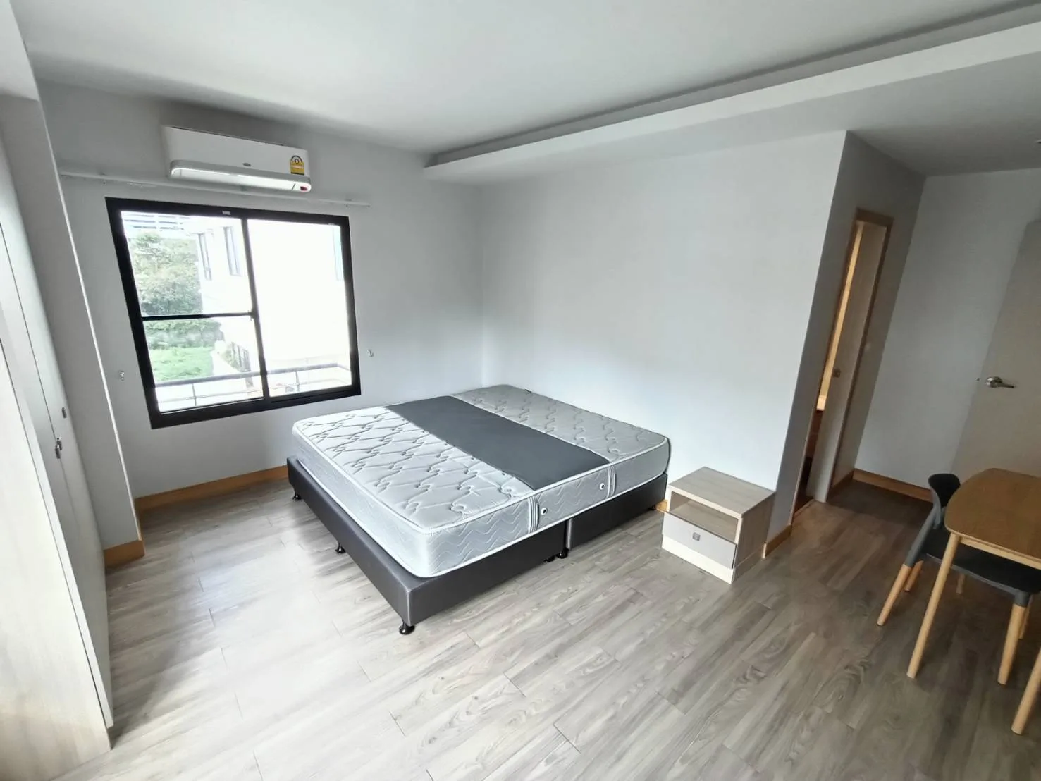 Property photos for Lily House