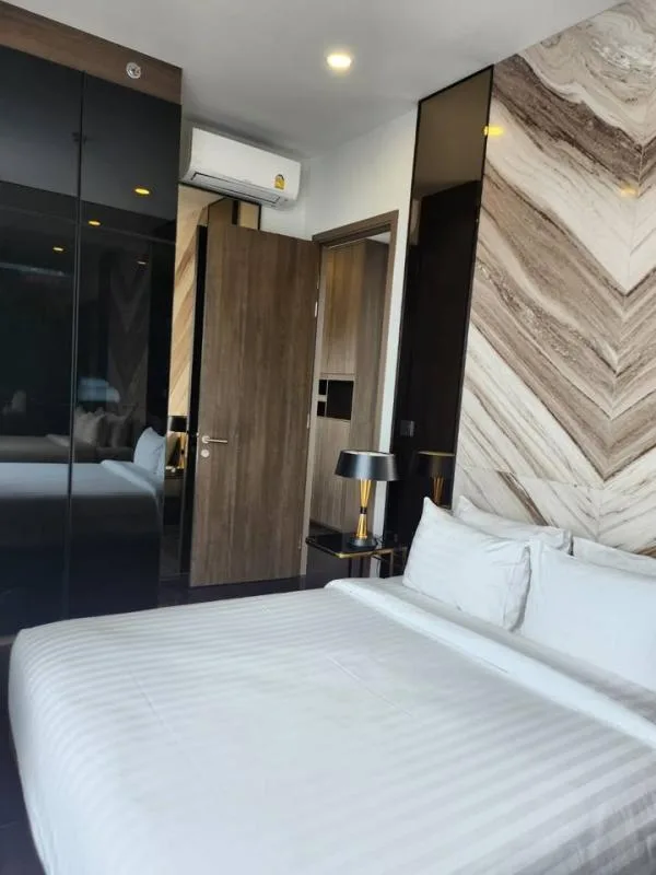 Property photos for Park Origin Thonglor