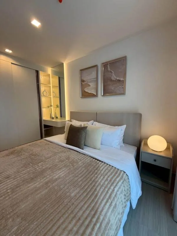 Property photos for Life Sathorn Sierra